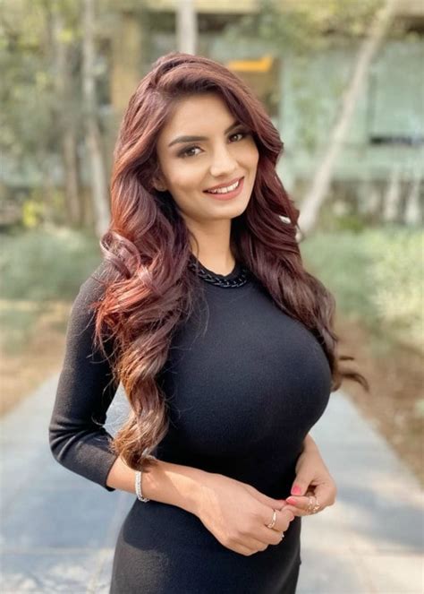 anveshi jain age